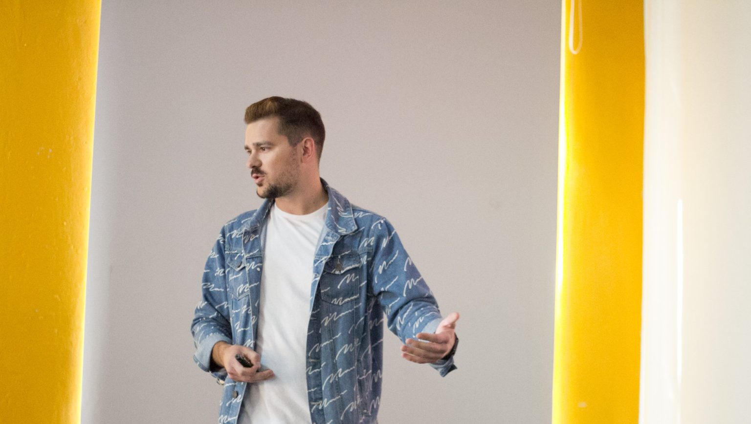 Деньги, время, бренд, продукт: четыре причины задуматься о создании инхаус-агентства