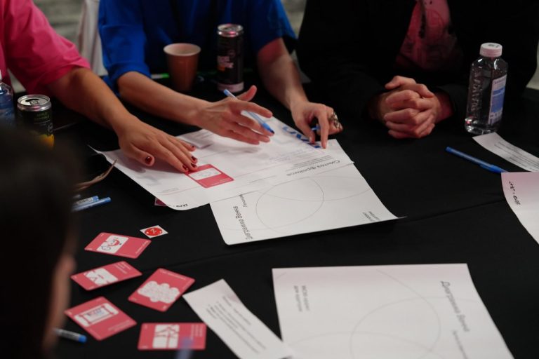 ИКРА помогала финтех-лидеру систематизировать развитие внутрикорпоративных комьюнити